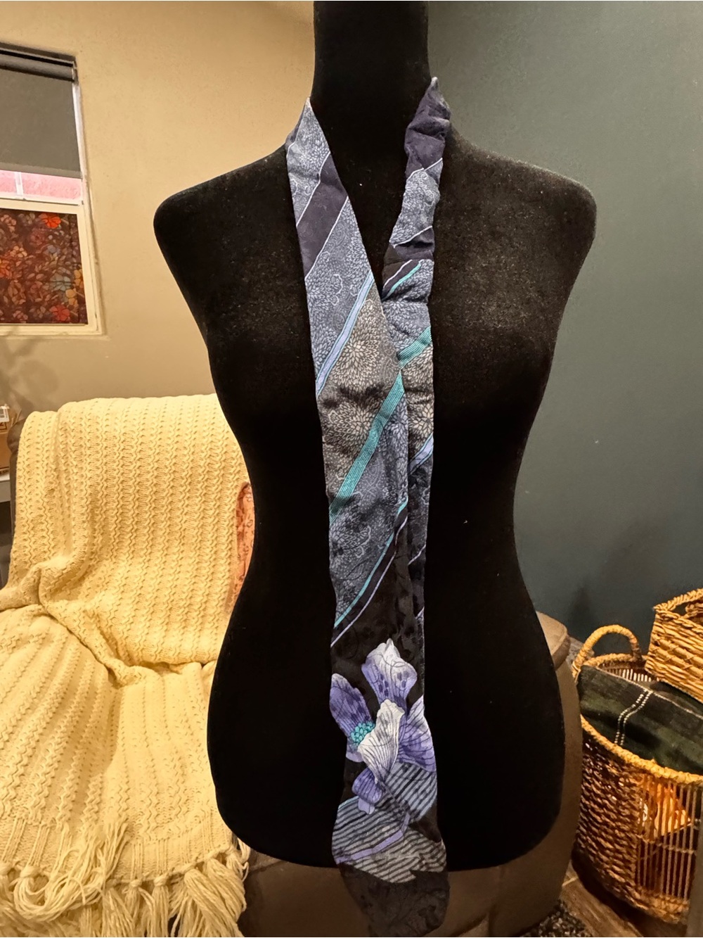 Giorgio Armani Navy Floral Skinny Tie with Teal Accents